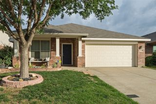 9217 Oldwest Trail, Fort Worth, TX 76131