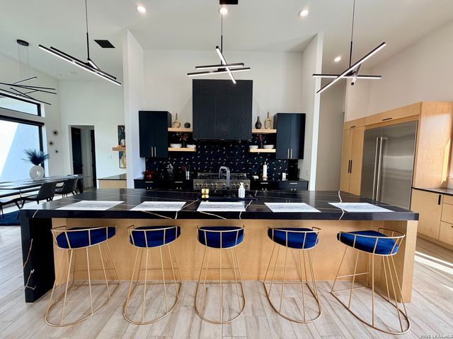 19607 Terra Mont, San Antonio, TX 78255