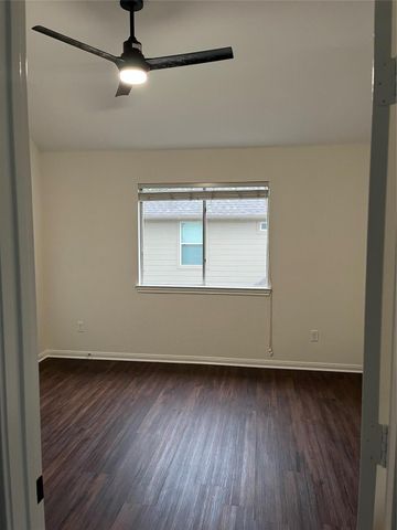4105 Windswept Drive, Montgomery, TX 77356