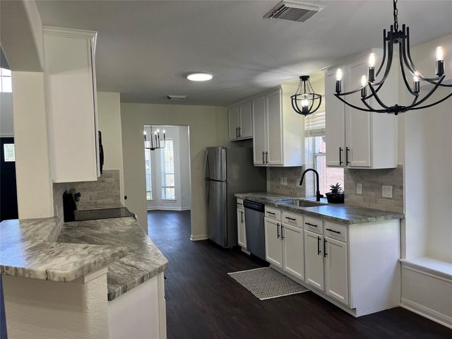 4105 Windswept Drive, Montgomery, TX 77356