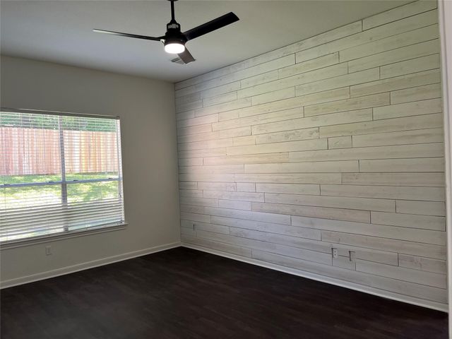 4105 Windswept Drive, Montgomery, TX 77356