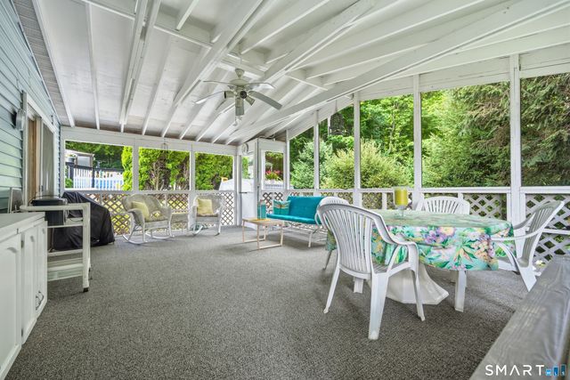 26 Woodland Park, Shelton, CT 06484