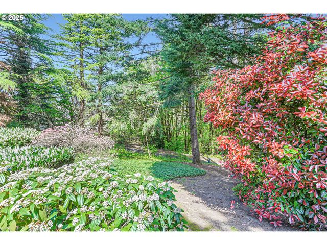 9220 Sw 175TH Ave, Beaverton, OR 97007