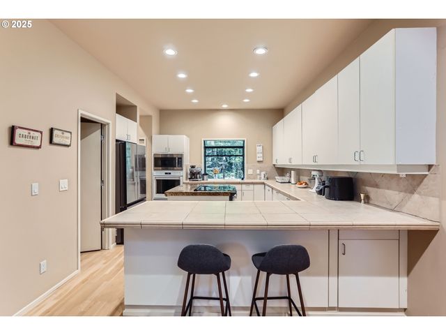 9220 Sw 175TH Ave, Beaverton, OR 97007