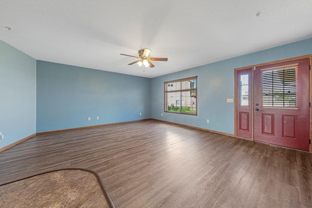 2203 Rolling Green Lane, North Mankato, MN 56003