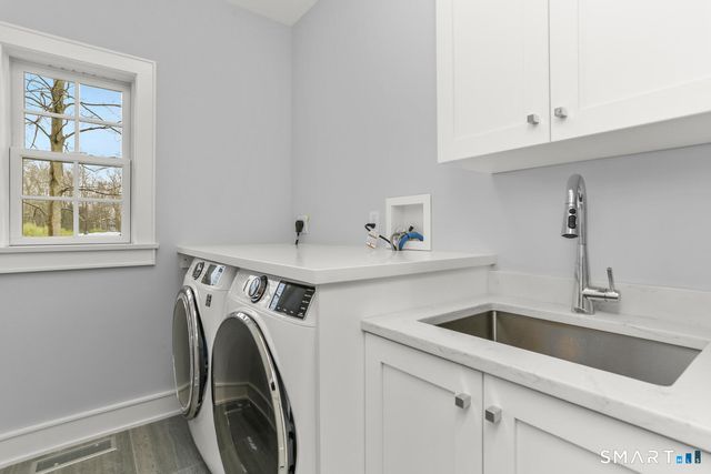 1025 Field Drive, Orange, CT 06477