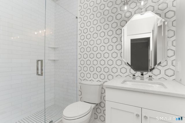 1025 Field Drive, Orange, CT 06477