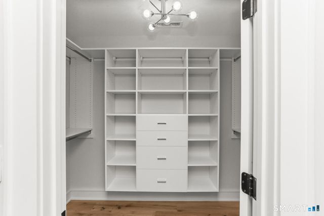 1025 Field Drive, Orange, CT 06477