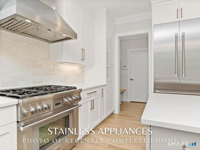 1025 Field Drive, Orange, CT 06477