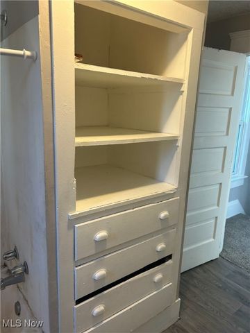 679 Wooster Road W, Barberton, OH 44203