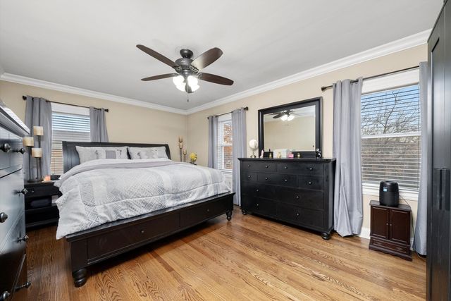 6123 S Meade Avenue, Chicago, IL 60638