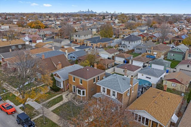 6123 S Meade Avenue, Chicago, IL 60638