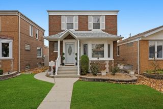 6123 S Meade Avenue, Chicago, IL 60638
