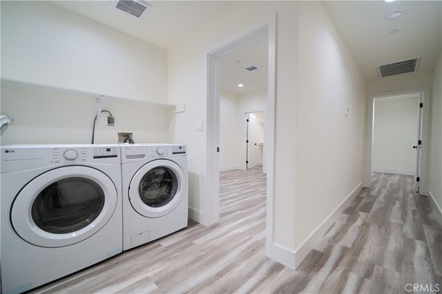 2011 S 8th Avenue, Los Angeles, CA 90018