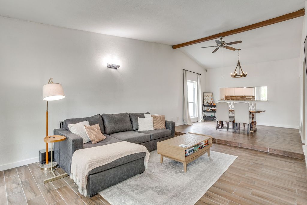 2101 Alder Trail, Grand Prairie, TX 75052 — photo 4
