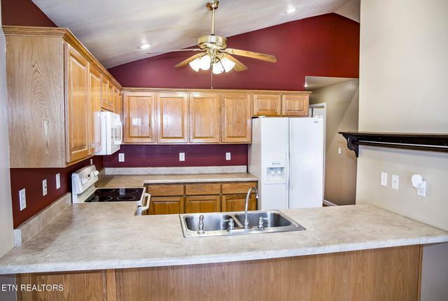 107 Ivy Lane, Crossville, TN 38558