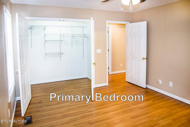 107 Ivy Lane, Crossville, TN 38558