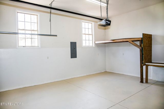 107 Ivy Lane, Crossville, TN 38558