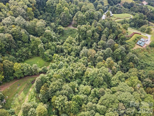 403 Malin Trail, Waynesville, NC 28786