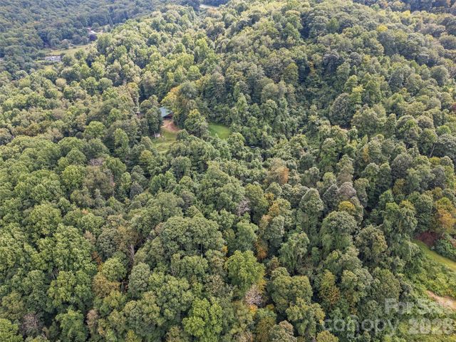 403 Malin Trail, Waynesville, NC 28786