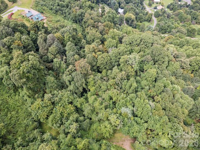 403 Malin Trail, Waynesville, NC 28786