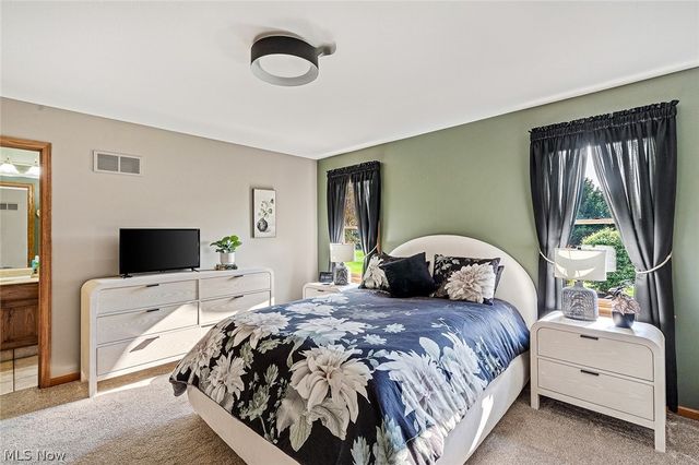 3905 Meander Drive, Mineral Ridge, OH 44440