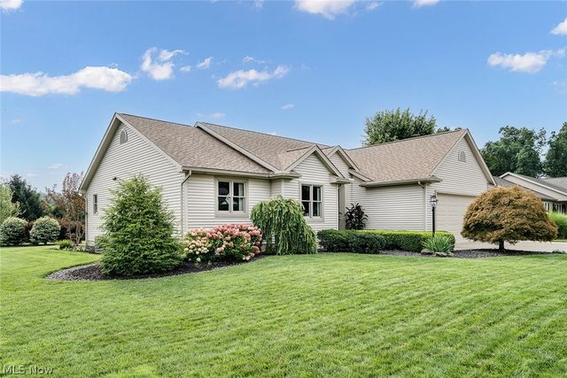 3905 Meander Drive, Mineral Ridge, OH 44440