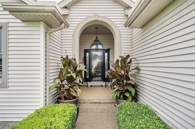 3905 Meander Drive, Mineral Ridge, OH 44440