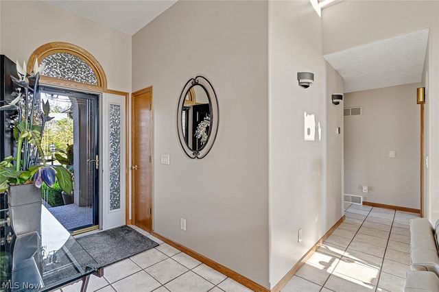 3905 Meander Drive, Mineral Ridge, OH 44440