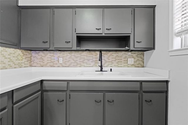 319 Villa Oaks Drive, Saraland, AL 36571