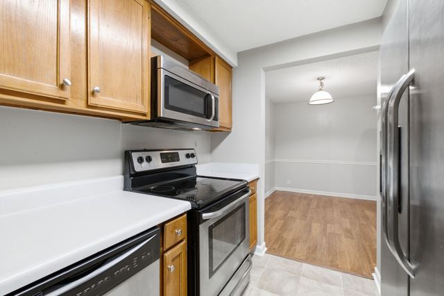 500 Paragon Mills Rd Apt M19, Nashville, TN 37211