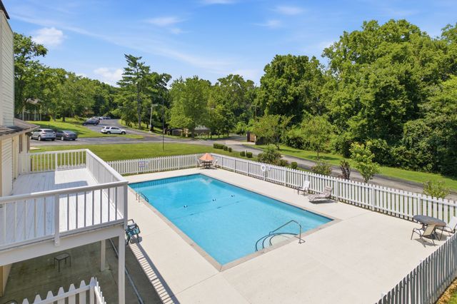500 Paragon Mills Rd Apt M19, Nashville, TN 37211