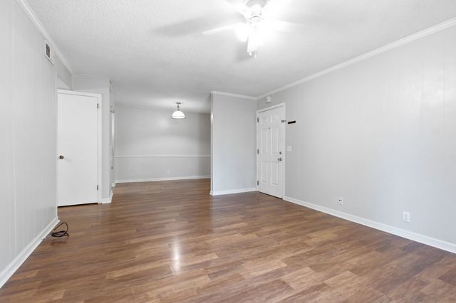 500 Paragon Mills Rd Apt M19, Nashville, TN 37211