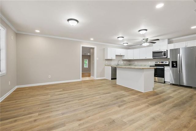 7060 Lake Road N, Mobile, AL 36605