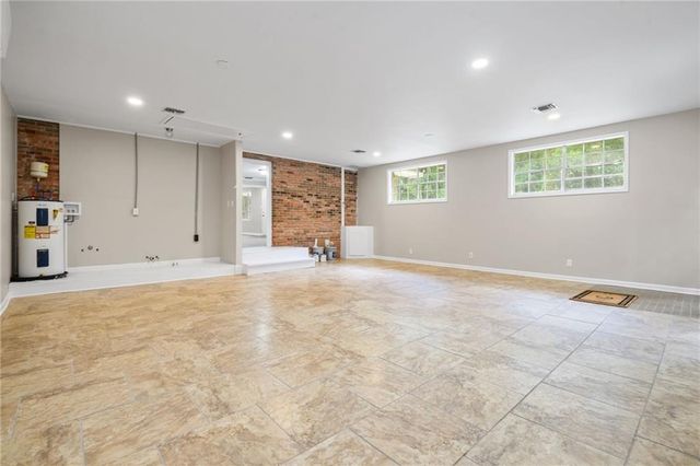 7060 Lake Road N, Mobile, AL 36605