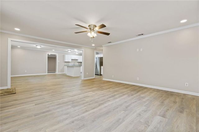 7060 Lake Road N, Mobile, AL 36605