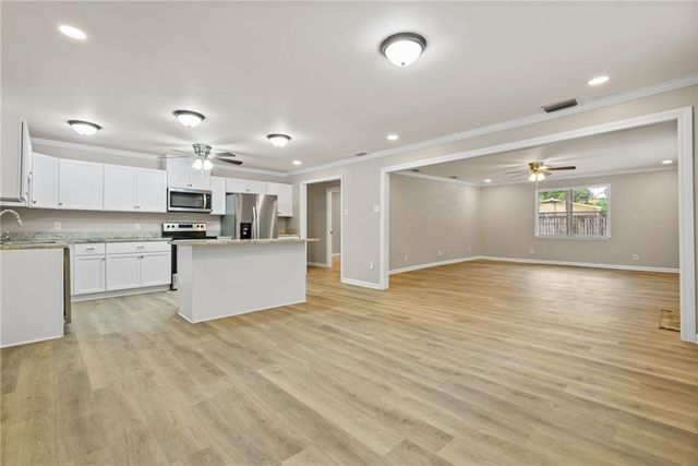 7060 Lake Road N, Mobile, AL 36605