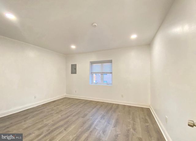 1230 N 15TH ST, Philadelphia, PA 19121