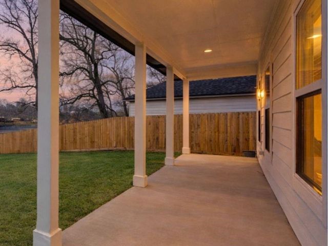 140 County Rd 2278, Cleveland, TX 77327