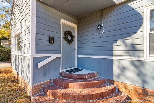 115 Brookwood Avenue, Fayetteville, NC 28301