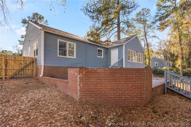 115 Brookwood Avenue, Fayetteville, NC 28301