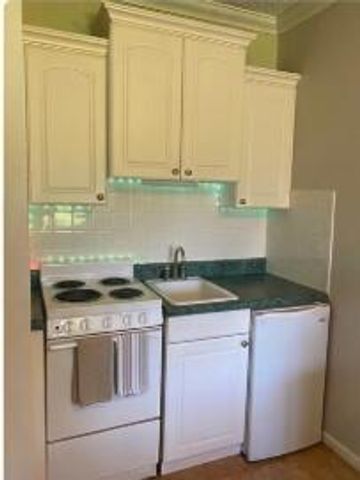 11863 Wimbledon Circle 440, Wellington, FL 33414