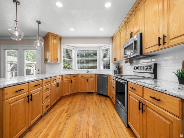 2184 E EAGLE RAY CT, Cottonwood Heights, UT 84121