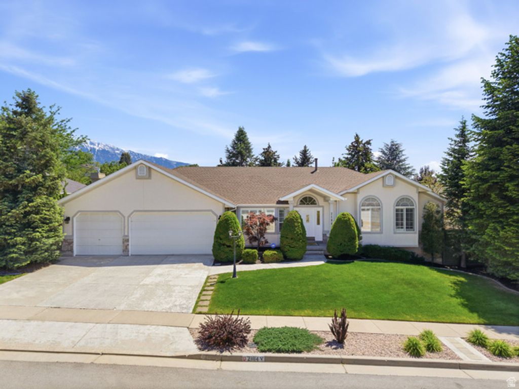 2184 E EAGLE RAY CT, Cottonwood Heights, UT 84121