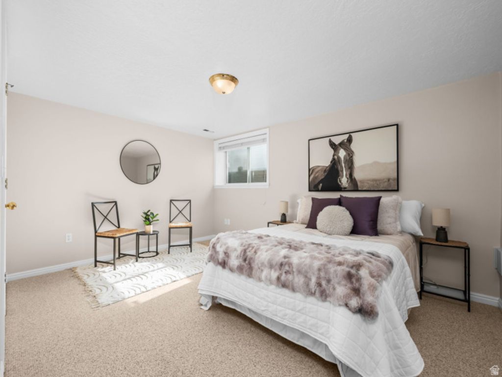 Image 24 of property listing at 2184 E EAGLE RAY CT, Cottonwood Heights, UT 84121