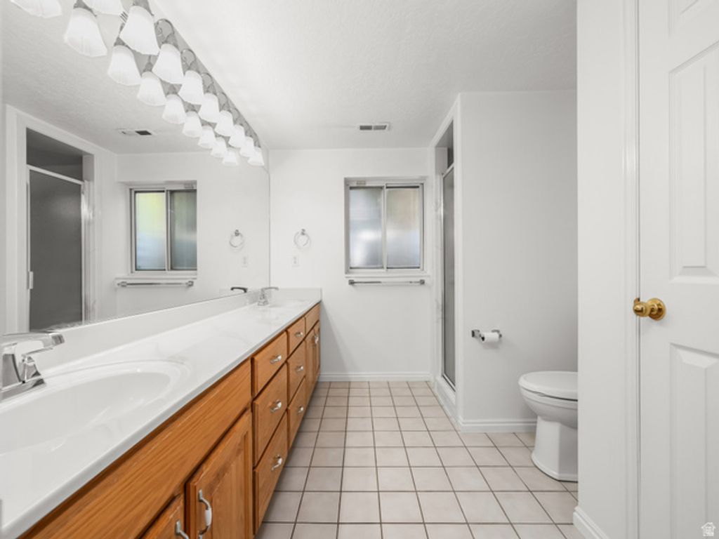 Image 25 of property listing at 2184 E EAGLE RAY CT, Cottonwood Heights, UT 84121