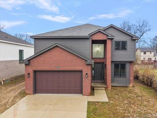 2921 Walsh Drive, Rochester Hills, MI 48309