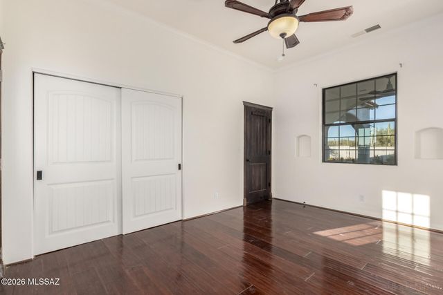 41420 E Cathy Lane, Marana, AZ 85658