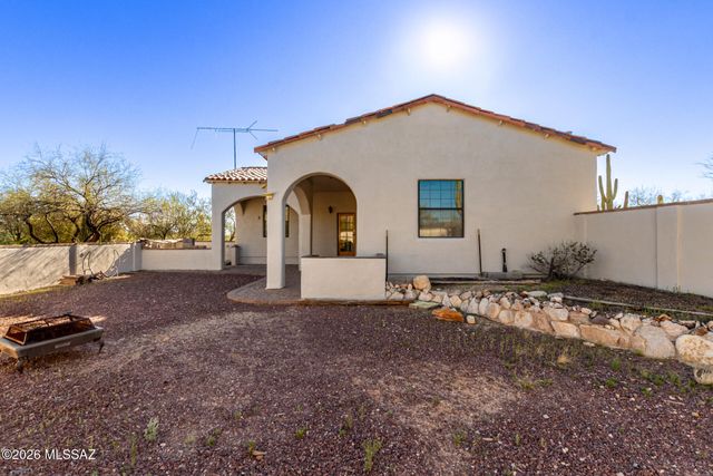 41420 E Cathy Lane, Marana, AZ 85658