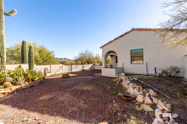 41420 E Cathy Lane, Marana, AZ 85658